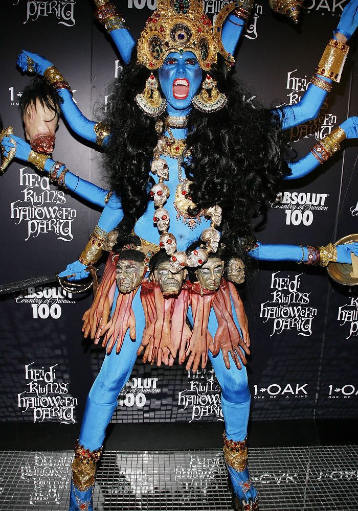 Костюм супермодели Хайди (Heidi Klum) на Хеллоуин - Богиня Кали