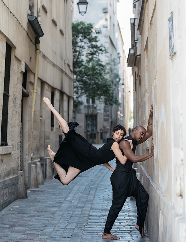 Танцоры на городских улицах